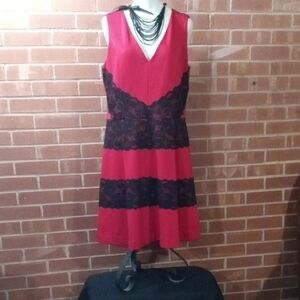 Nicole Miller Elegant Red and Black Lace Dress